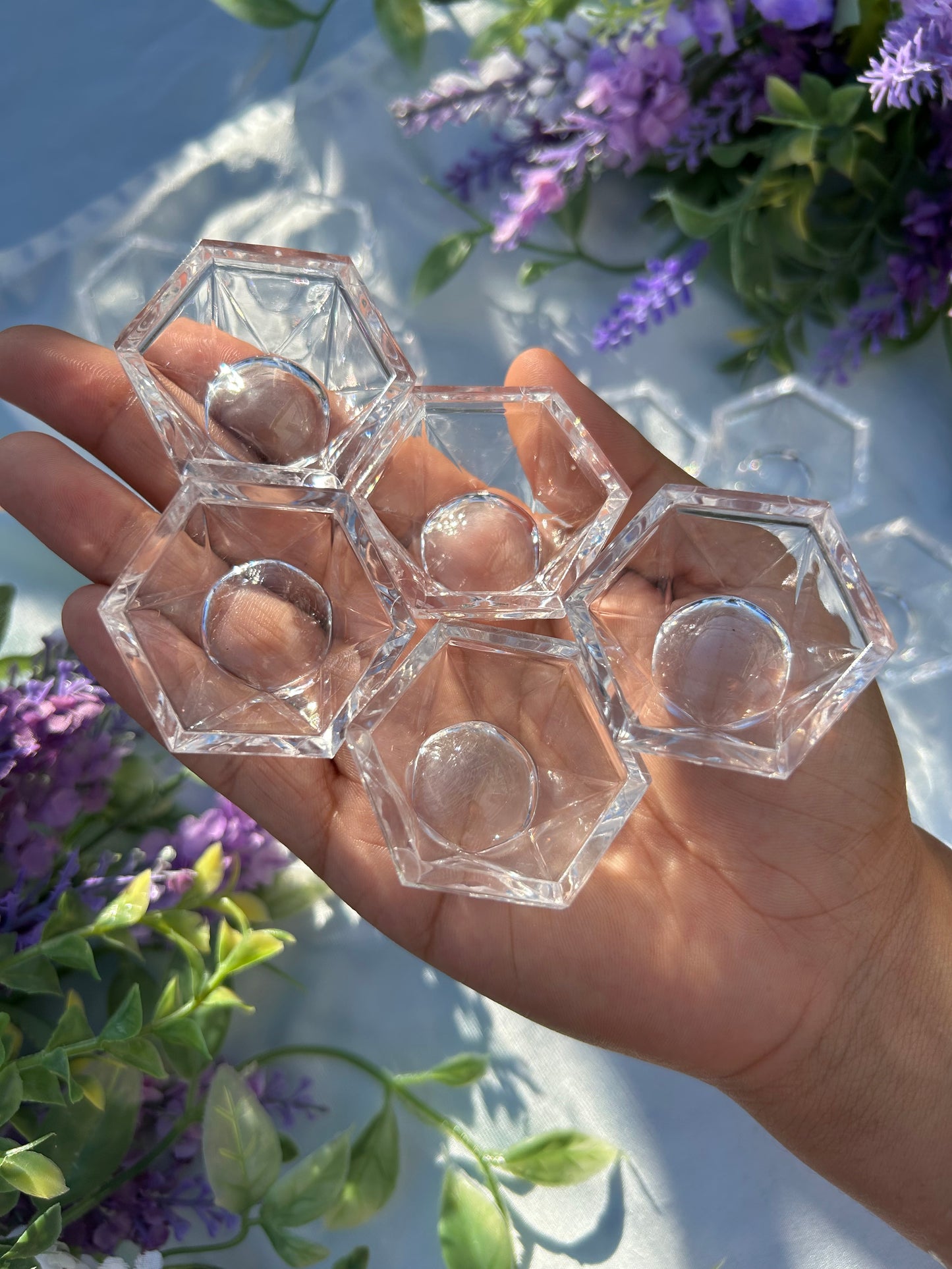 PLASTIC SPHERE STANDS