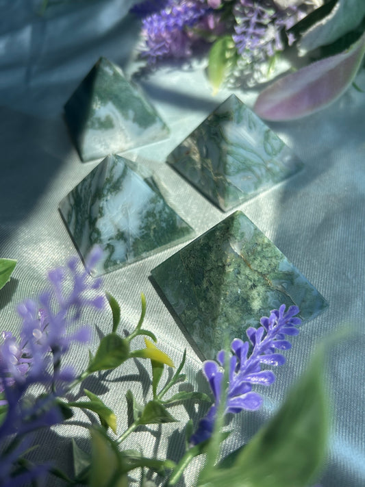 MOSS AGATE PYRAMIDS