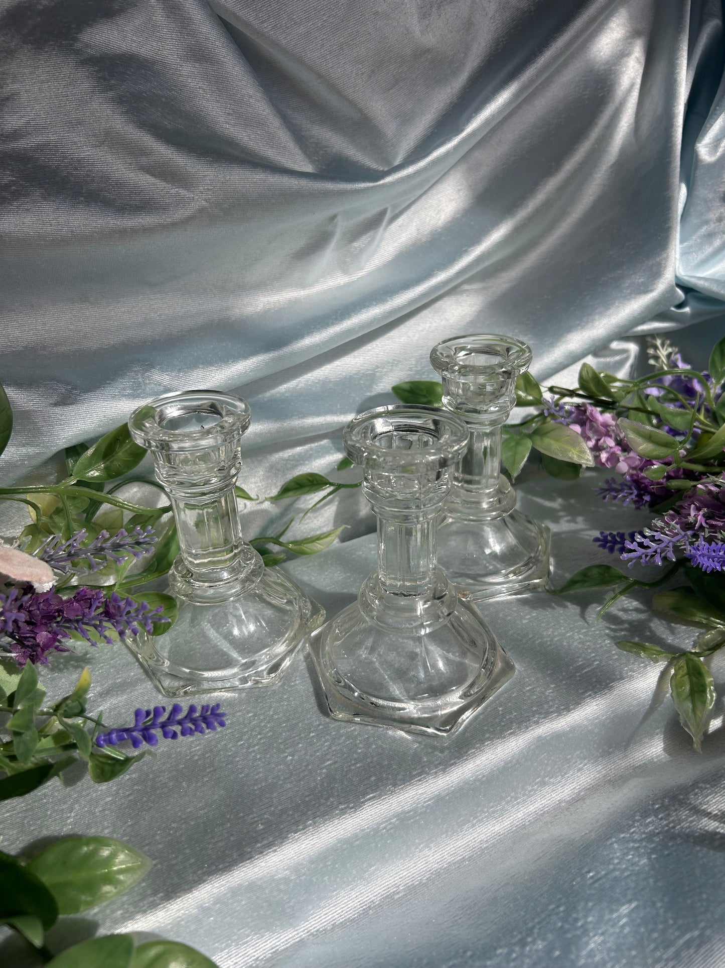 MEDIUM GLASS SPHERE STANDS