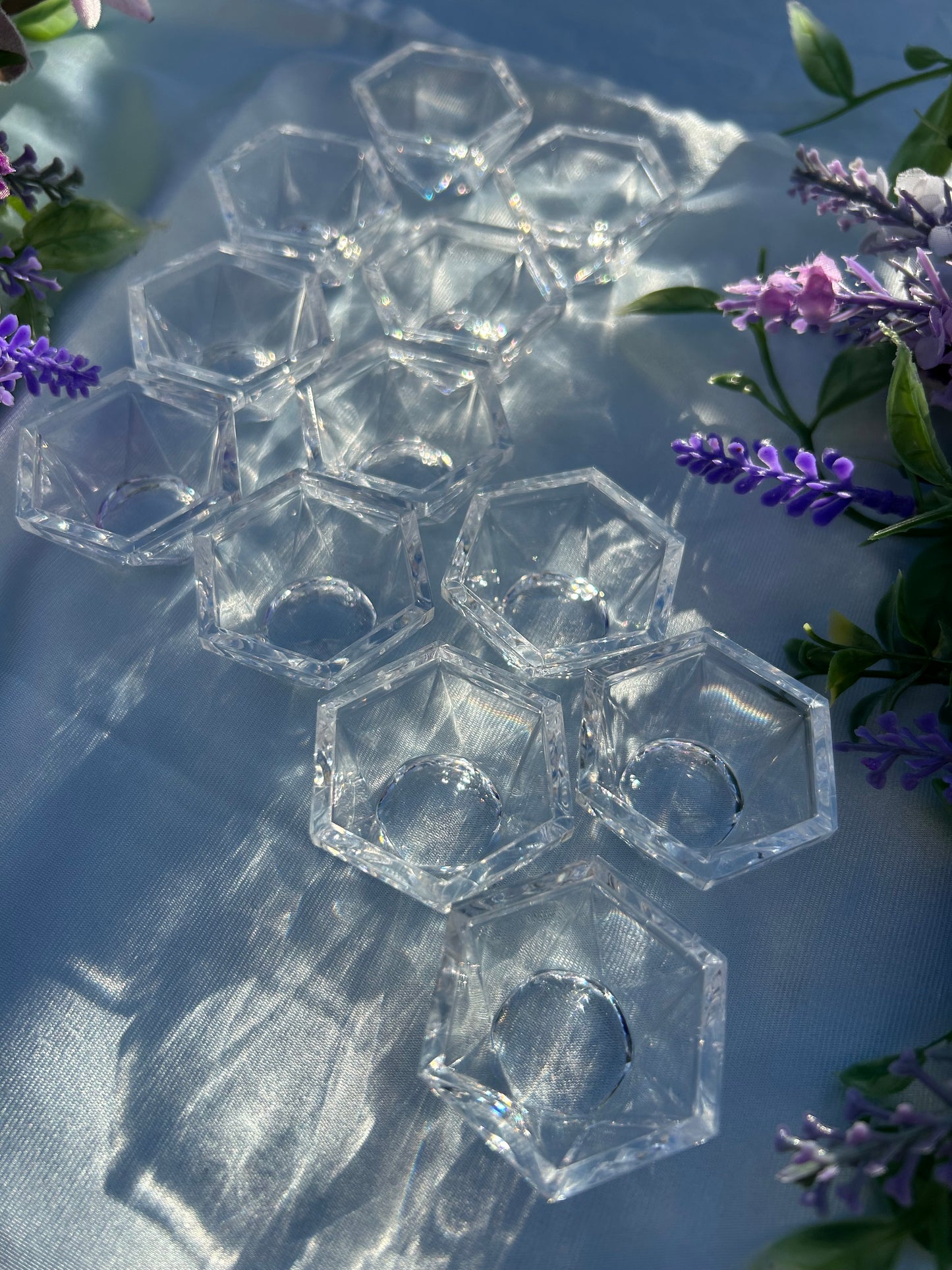 PLASTIC SPHERE STANDS