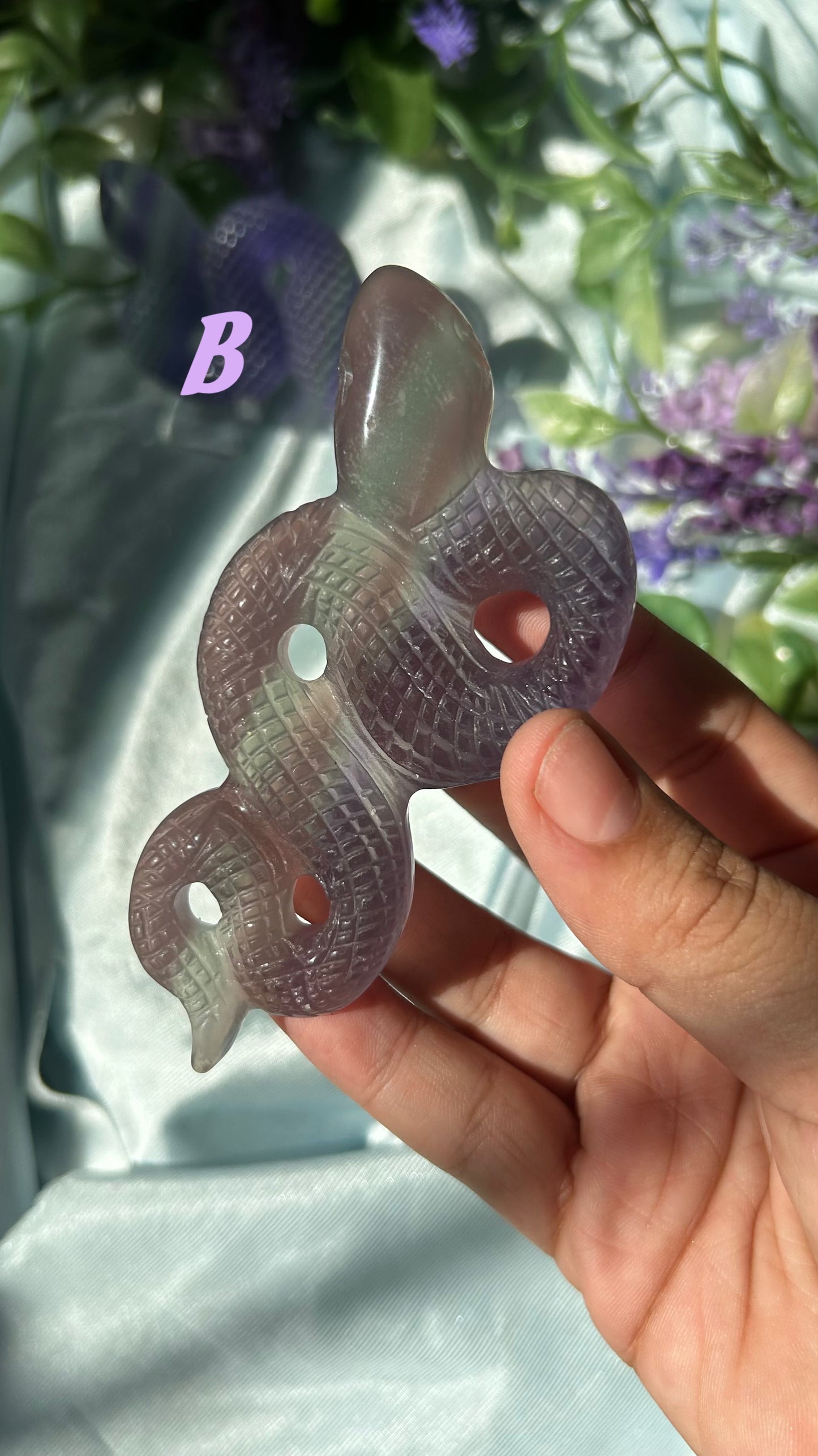 LAVENDER FLUORITE SNAKES