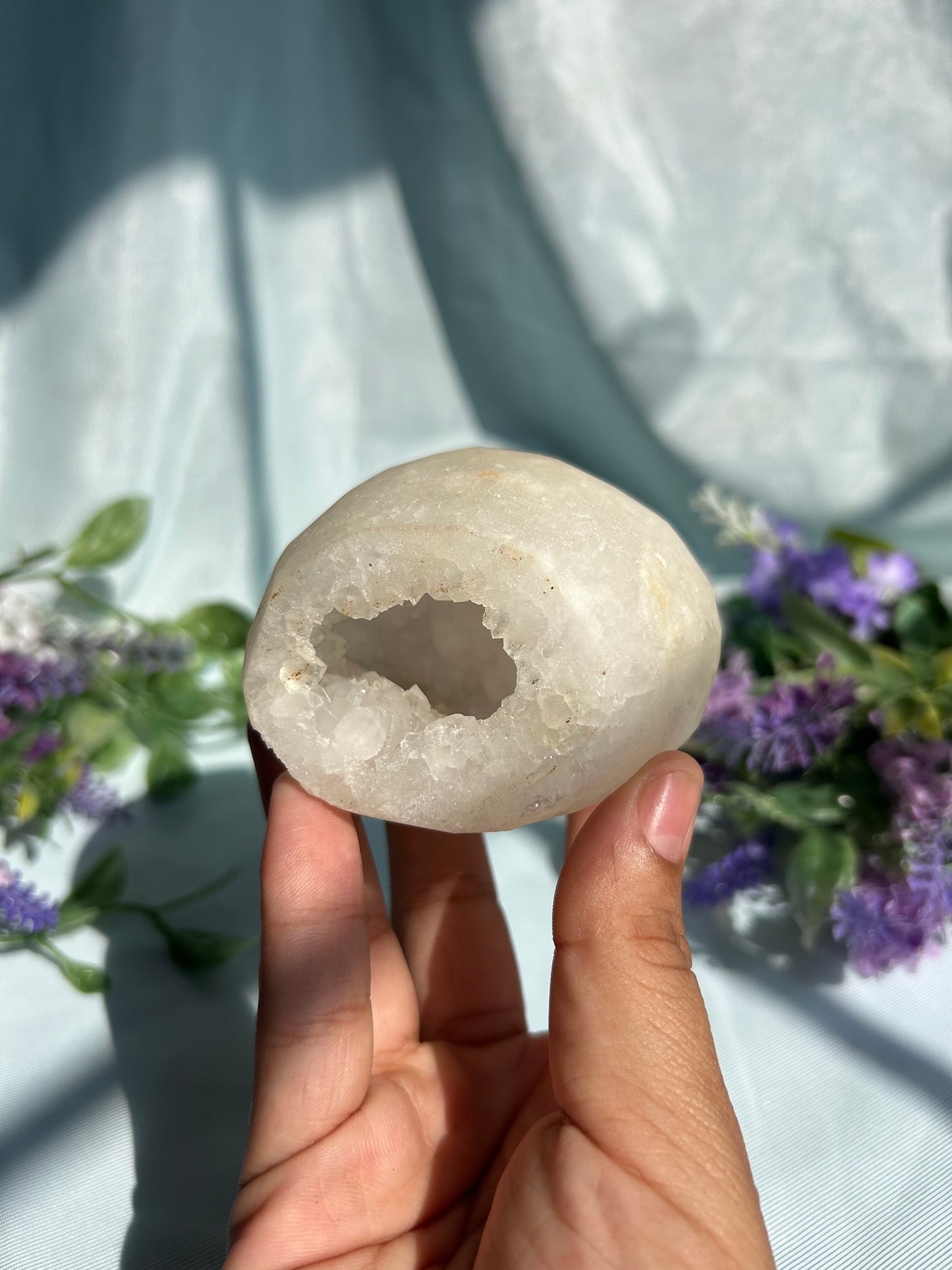 WHITE CALCITE HOLLOWED CLUSTER