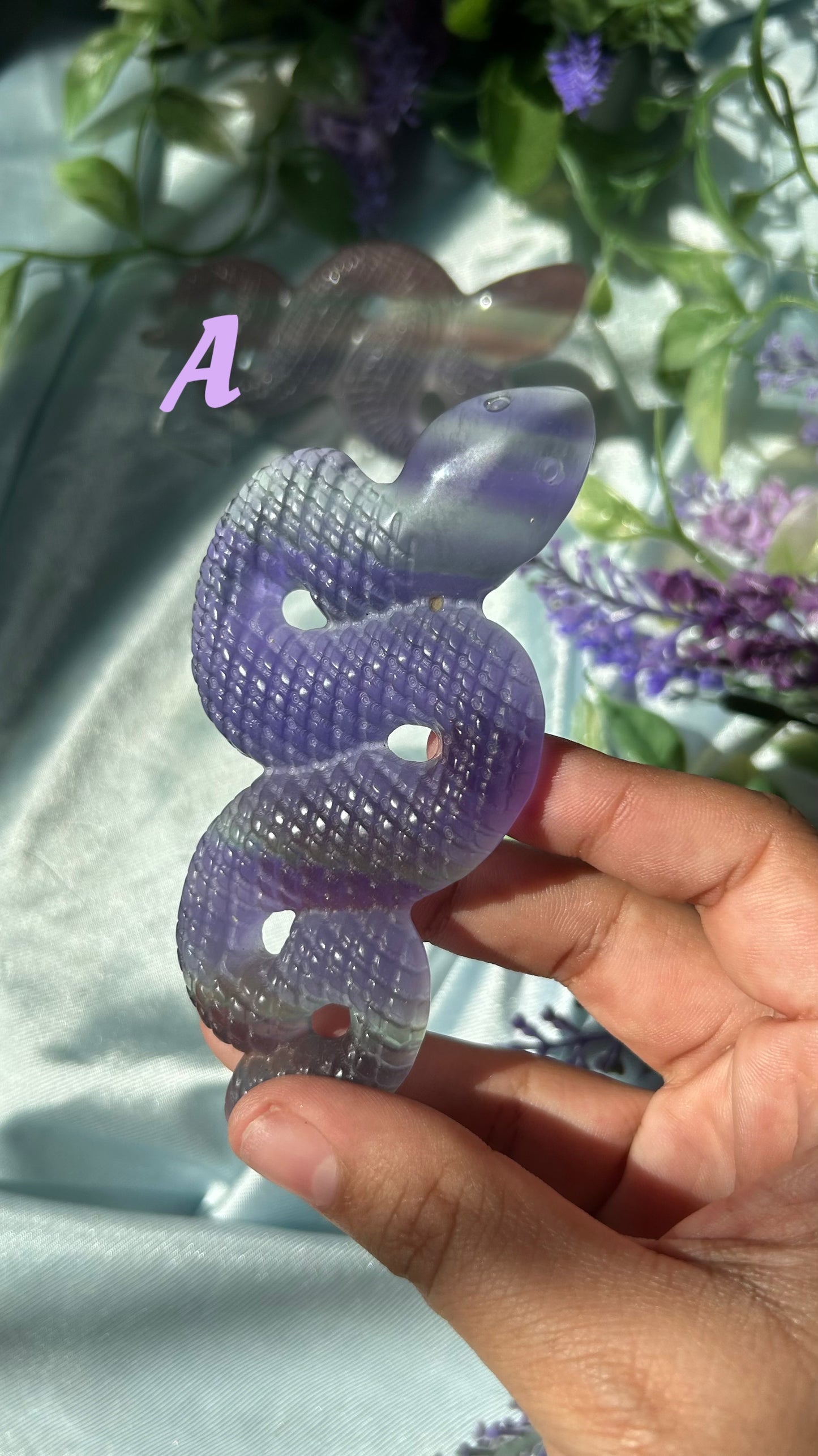 LAVENDER FLUORITE SNAKES