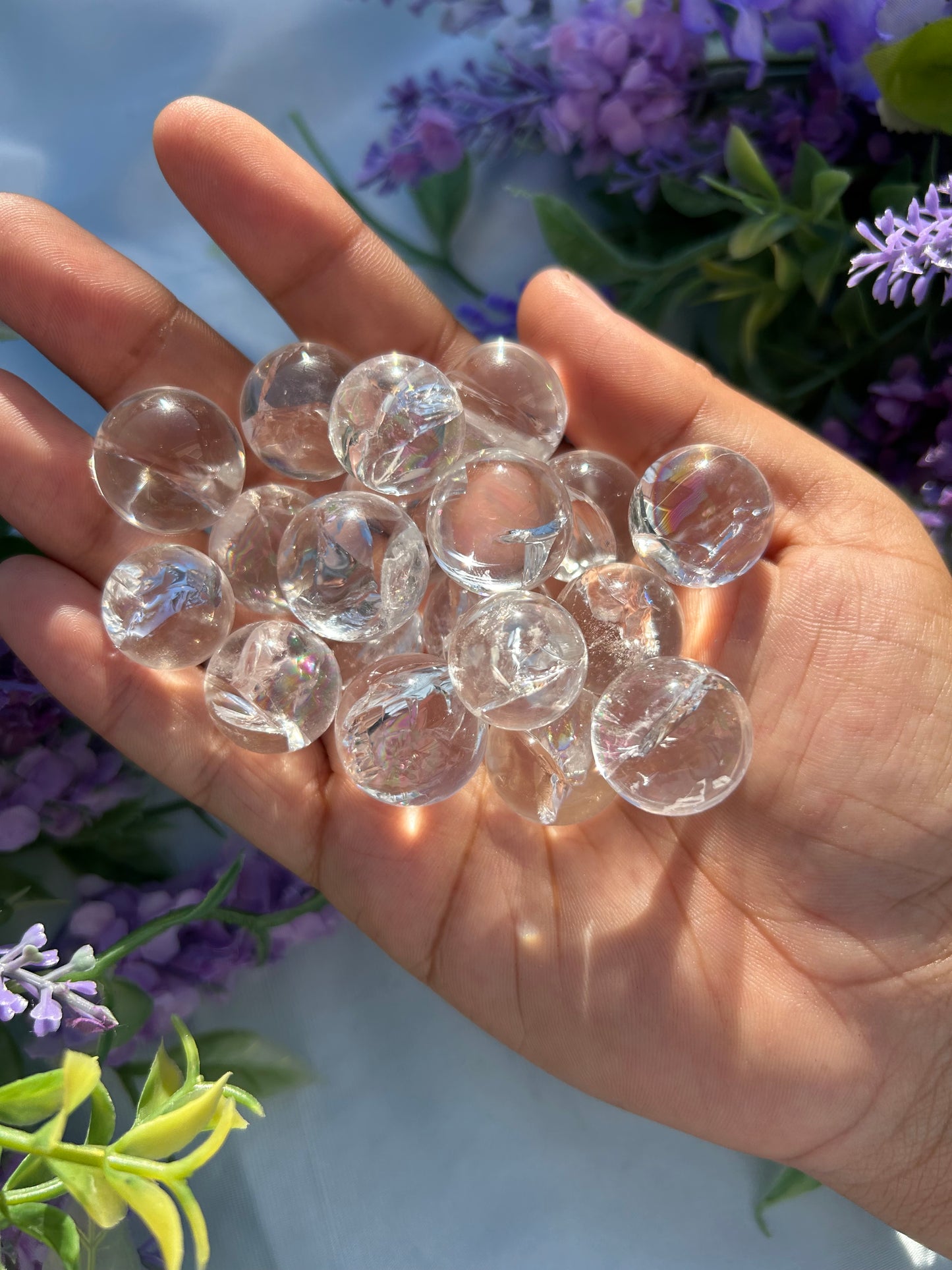 CLEAR QUARTZ MINI SPHERES