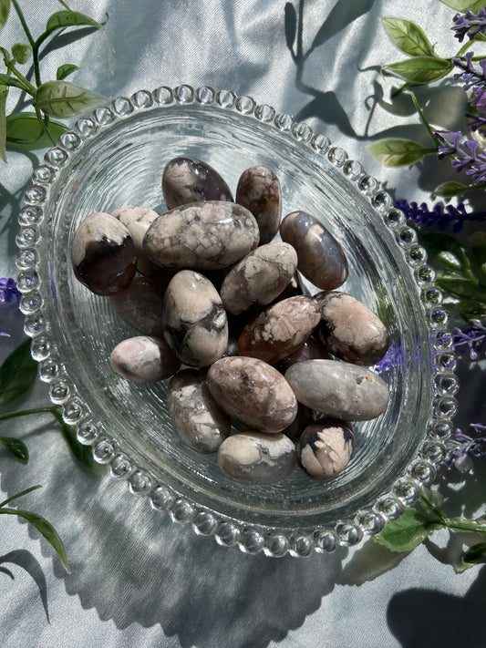 BLACK FLOWER AGATE TUMBLES