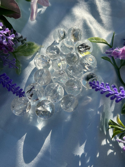 CLEAR QUARTZ MINI SPHERES