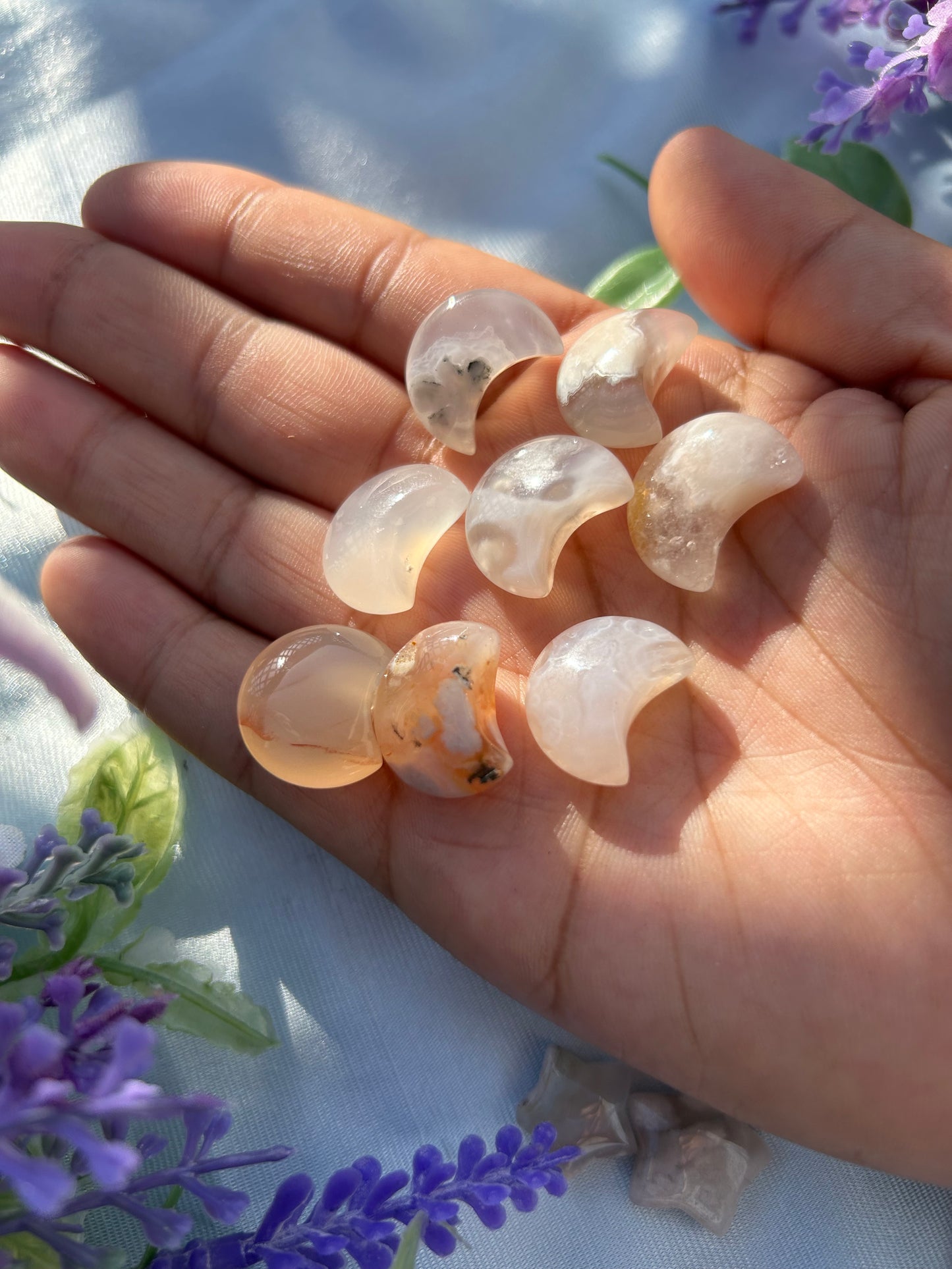 FLOWER AGATE MINI CARVINGS