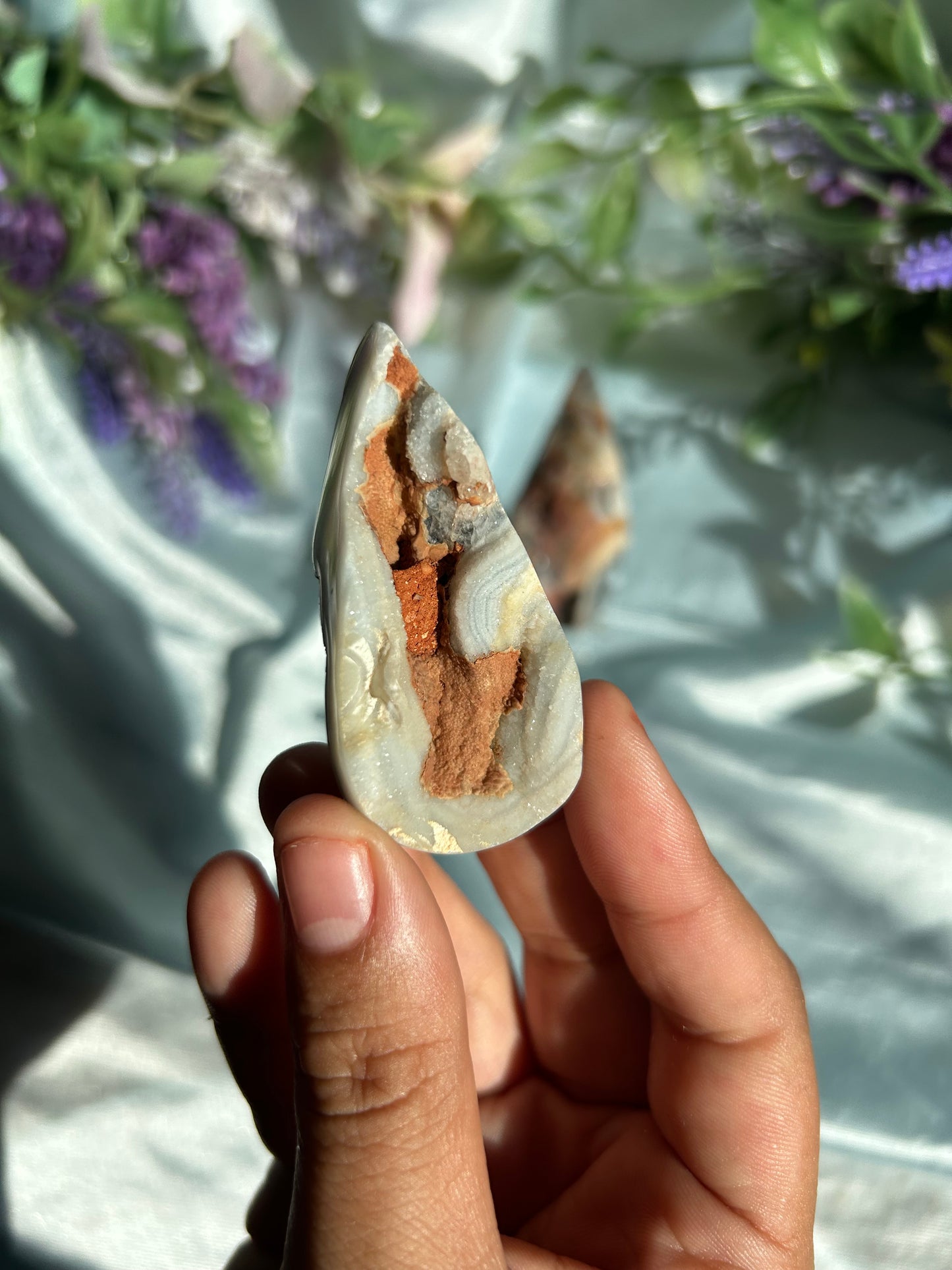 CHALCEDONY ROSES FROM URUGUAY