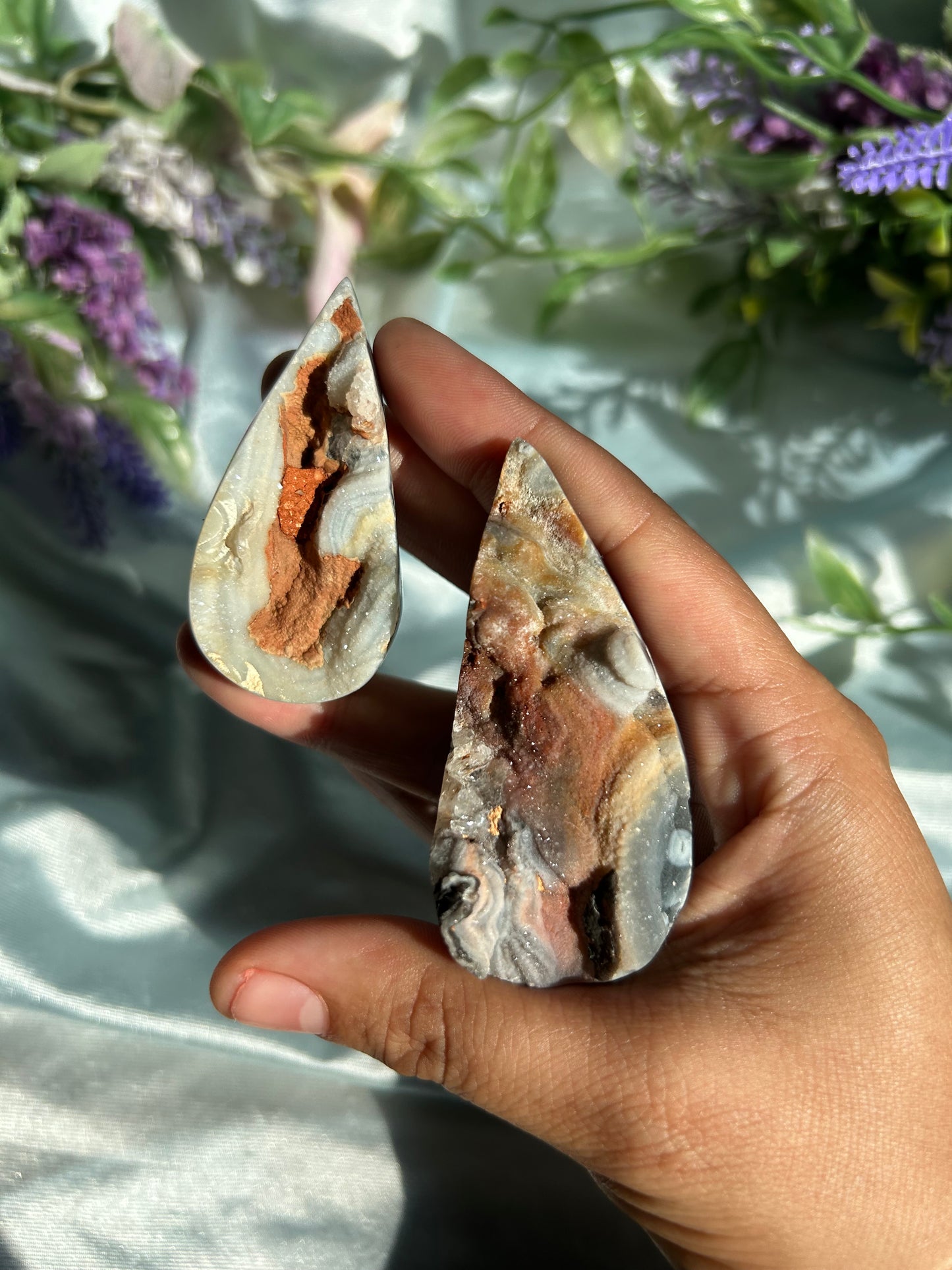 CHALCEDONY ROSES FROM URUGUAY