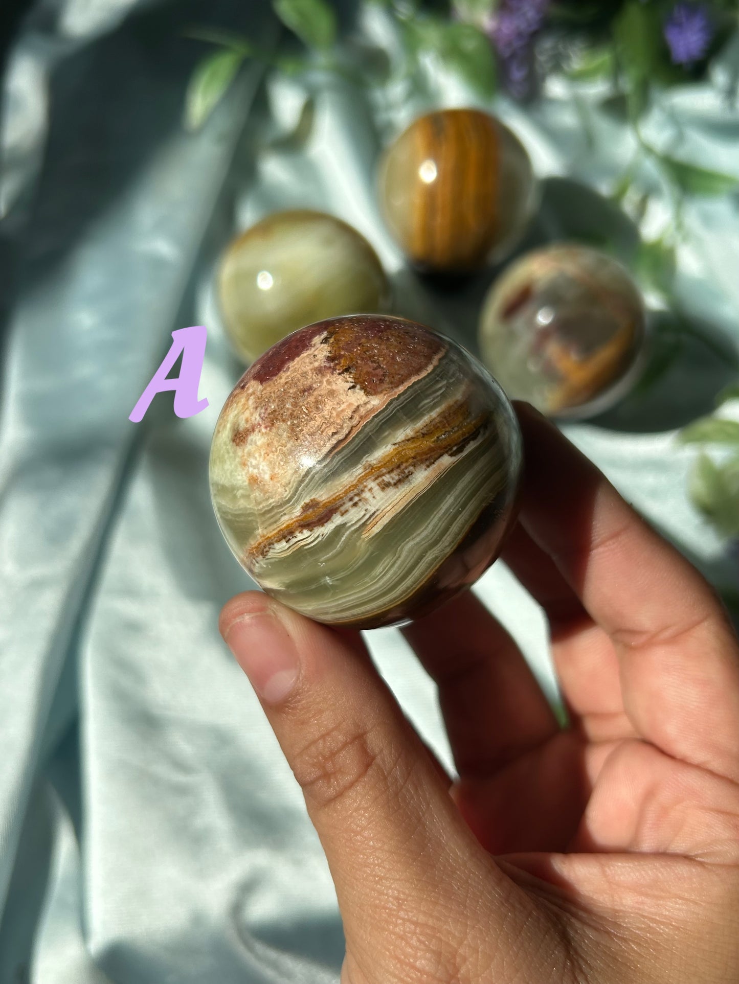 GREEN ONYX SPHERES