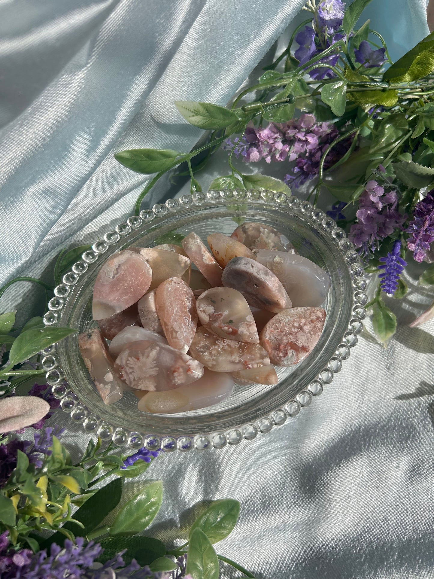 FLOWER AGATE TEARDROP SHAPED CAPS