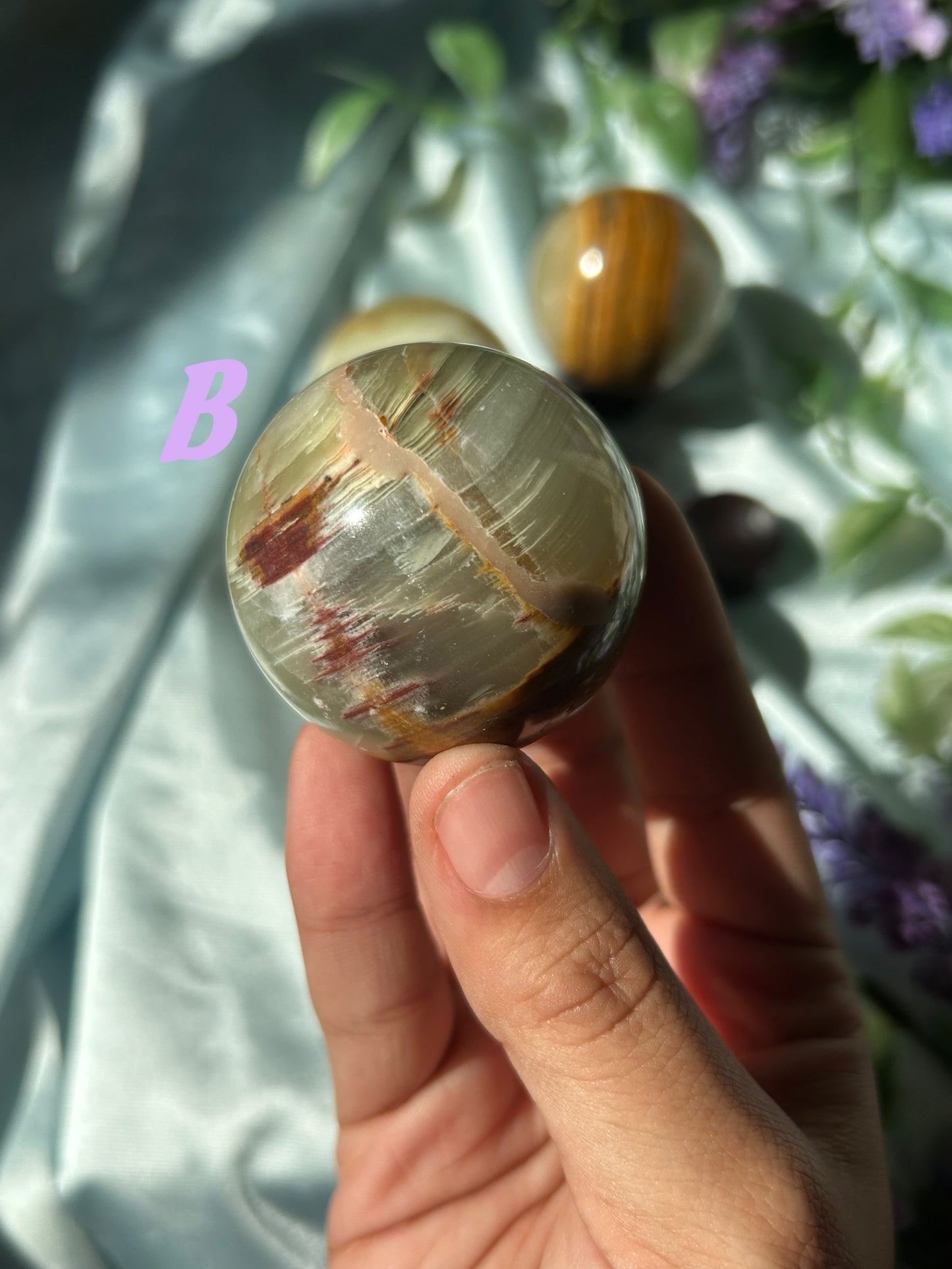 GREEN ONYX SPHERES