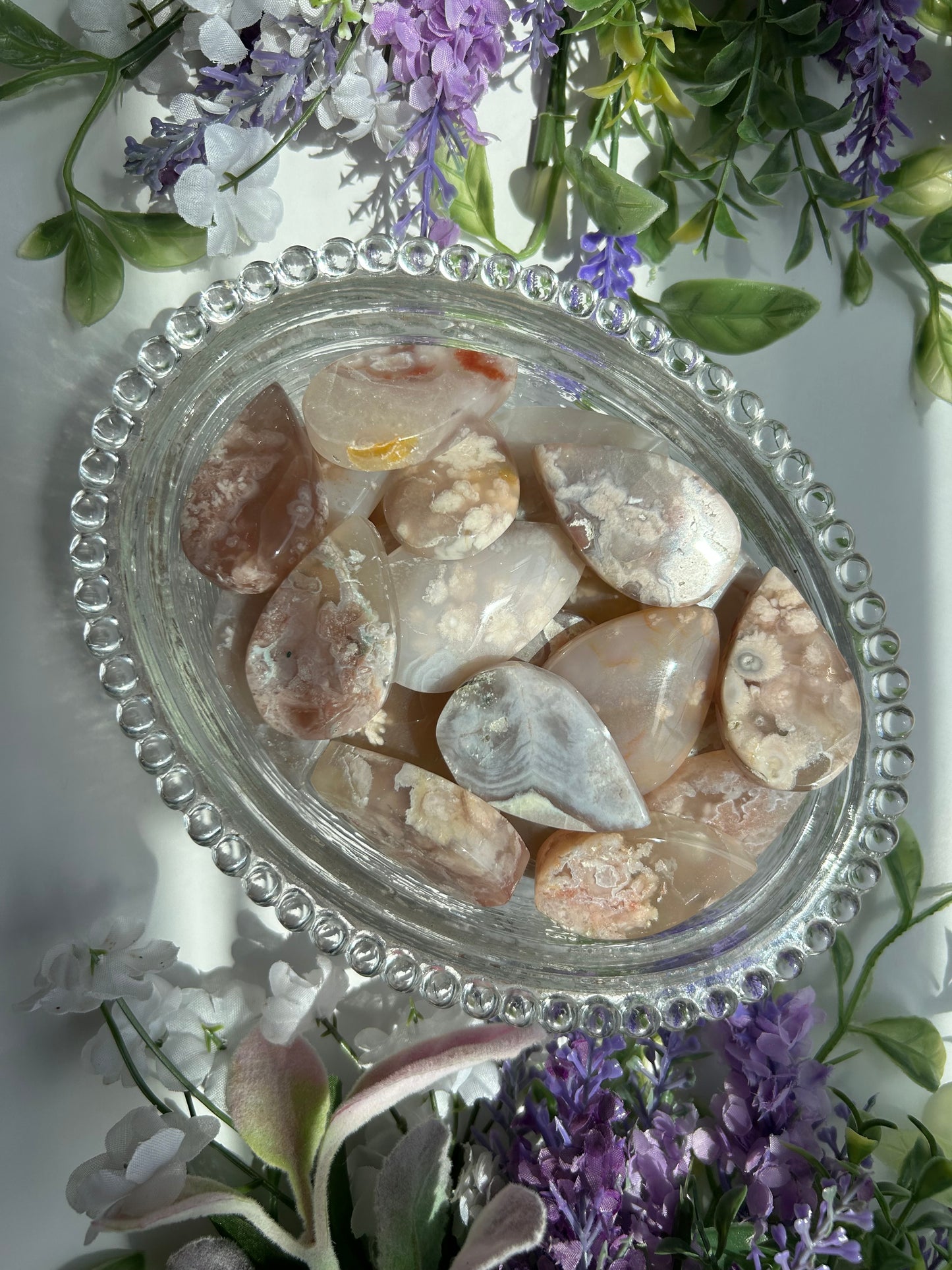 FLOWER AGATE TEARDROP SHAPED CAPS